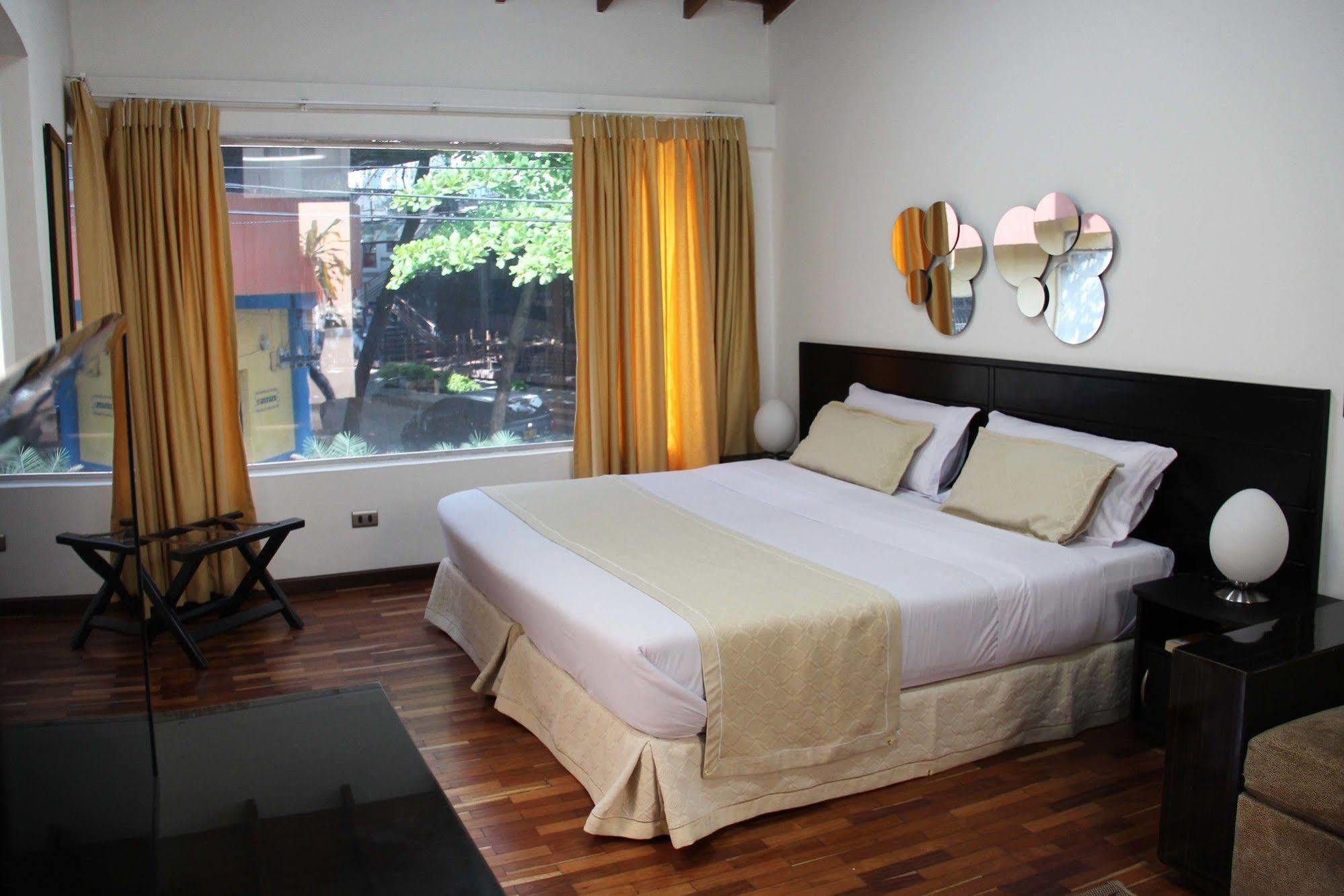 Hostal Lleras Calle 8 Medellin Luaran gambar