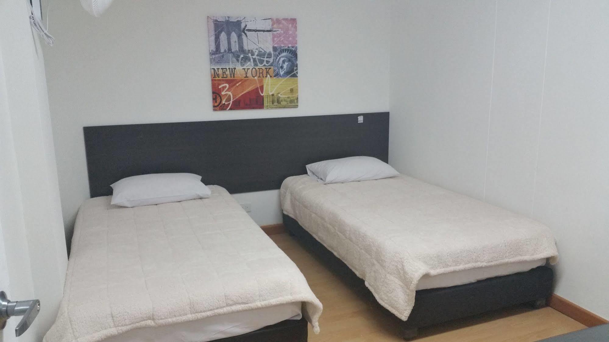 Hostal Lleras Calle 8 Medellin Luaran gambar